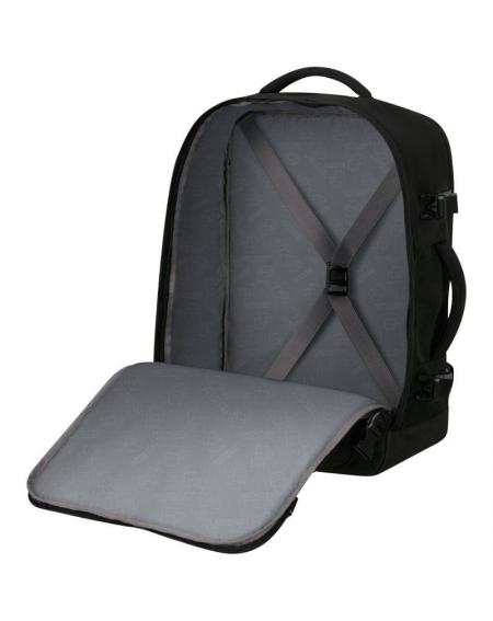 Mochila American Tourister Take2cabin M/ Capacidad 38.2L/ Negra